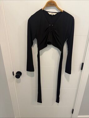 Ruth Kumar Black Long-Sleeve Tie-Front Crop Top size medium